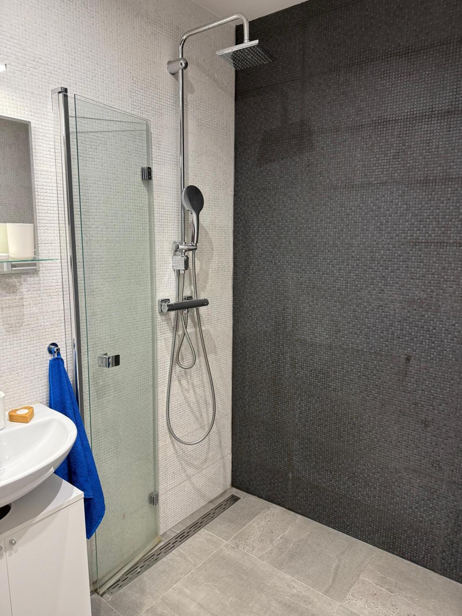 Apartamento 72m2 Private Garden Parking Free *
